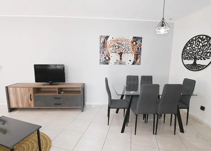 Edificio Consulado Appartamento *